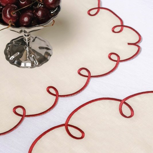 Bon Bon - Linen Scalloped Edged Placemat - Ivory with Garnet (set of 4)