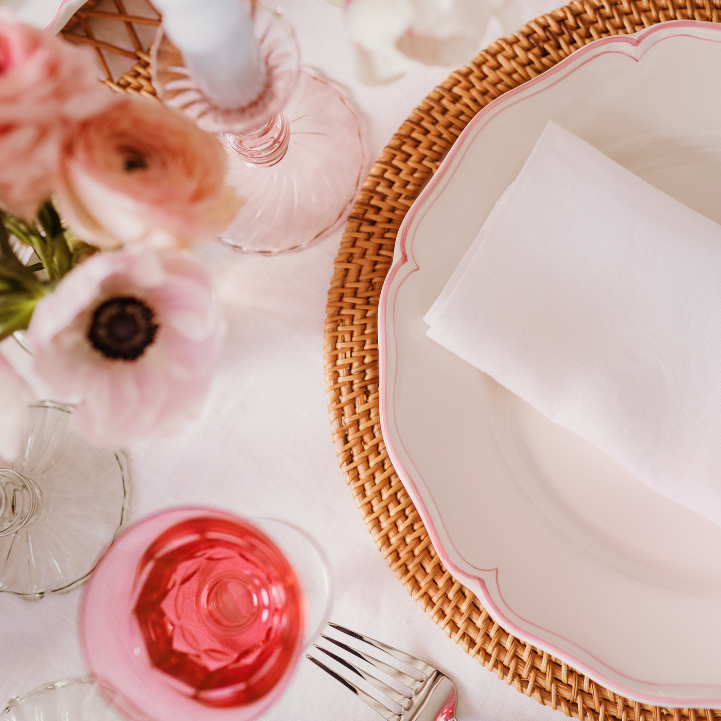 Set of 4 - Linen Hemstitched Napkins - White