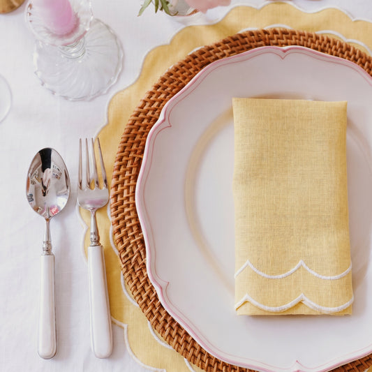Linen Scalloped Edged Napkins - Buttermilk Yellow (Set of 4)
