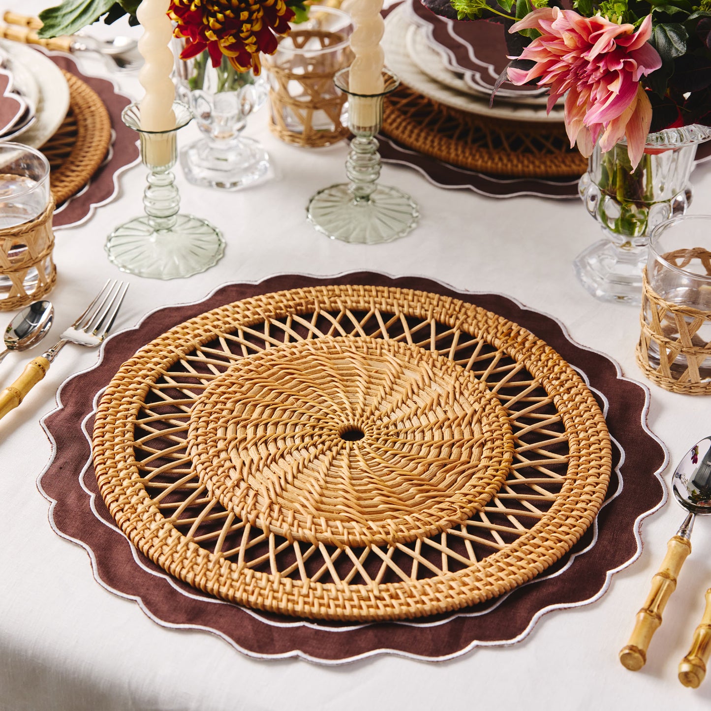Lot de 2 sets de table en rotin faits main