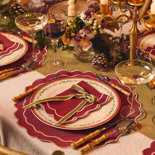 Linen Scalloped Edged Napkins - Cherry Red (Set of 4)