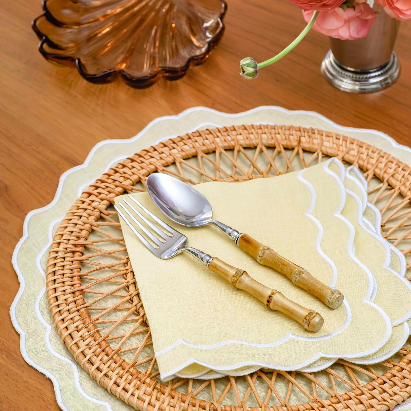 Linen Scalloped Edged Napkins - Buttermilk Yellow (Set of 4)