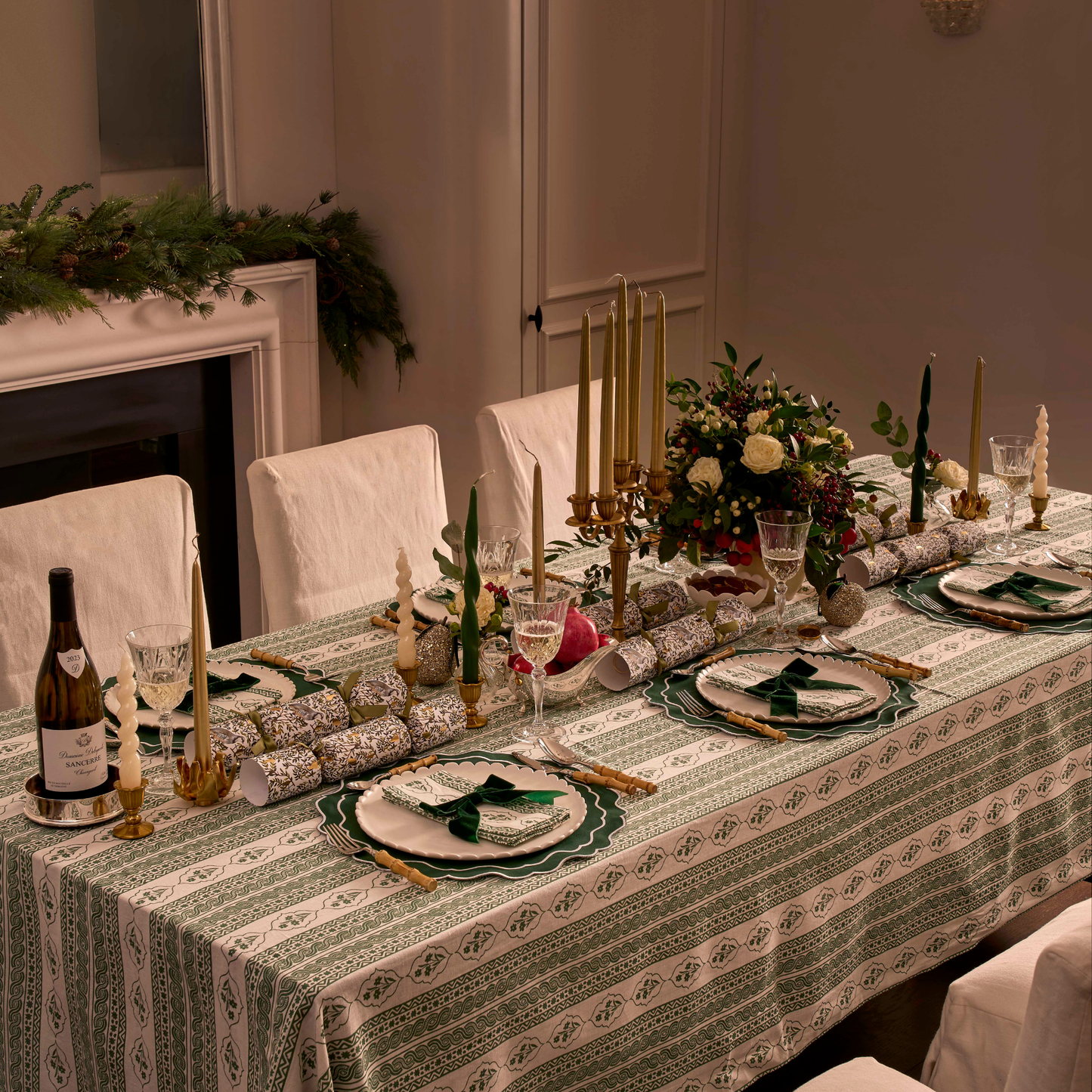 First Bloom Linen Blend Tablecloth Emerald Green
